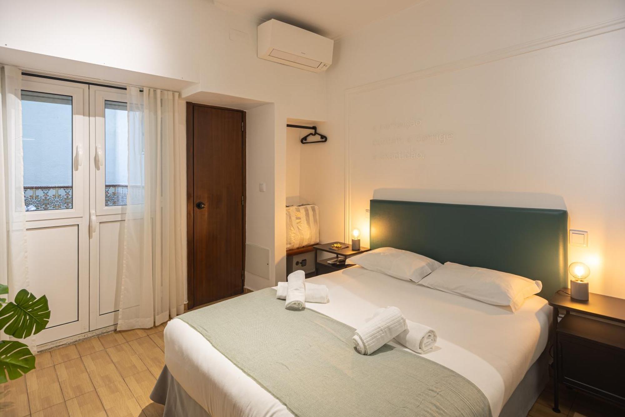 Local House Lisbon Hotel Luaran gambar